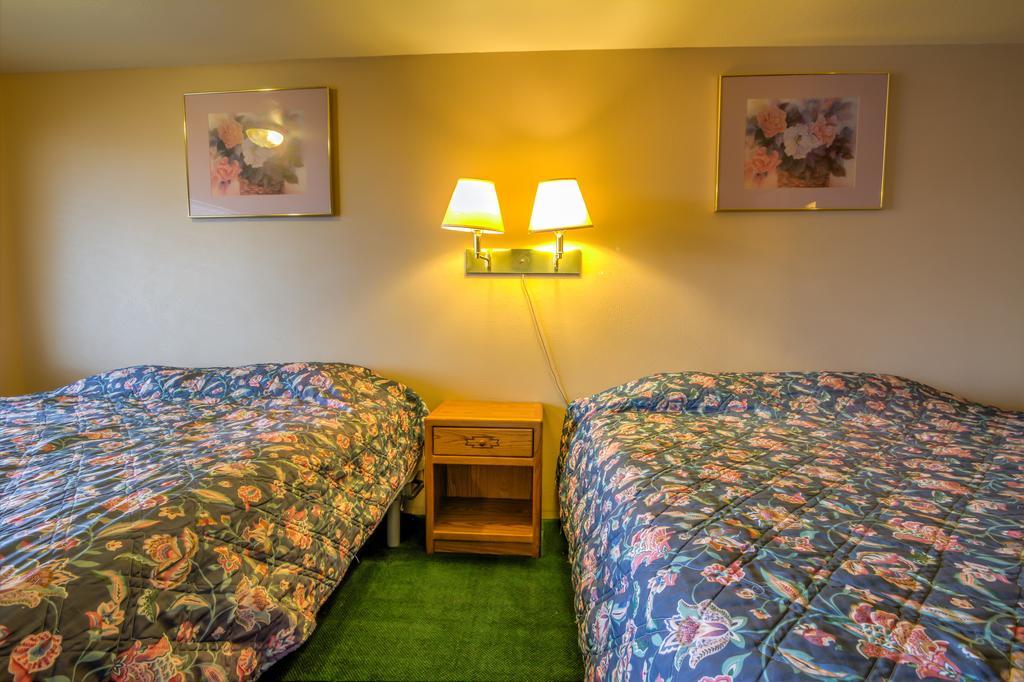 Galaxie Motel Brigham City Δωμάτιο φωτογραφία